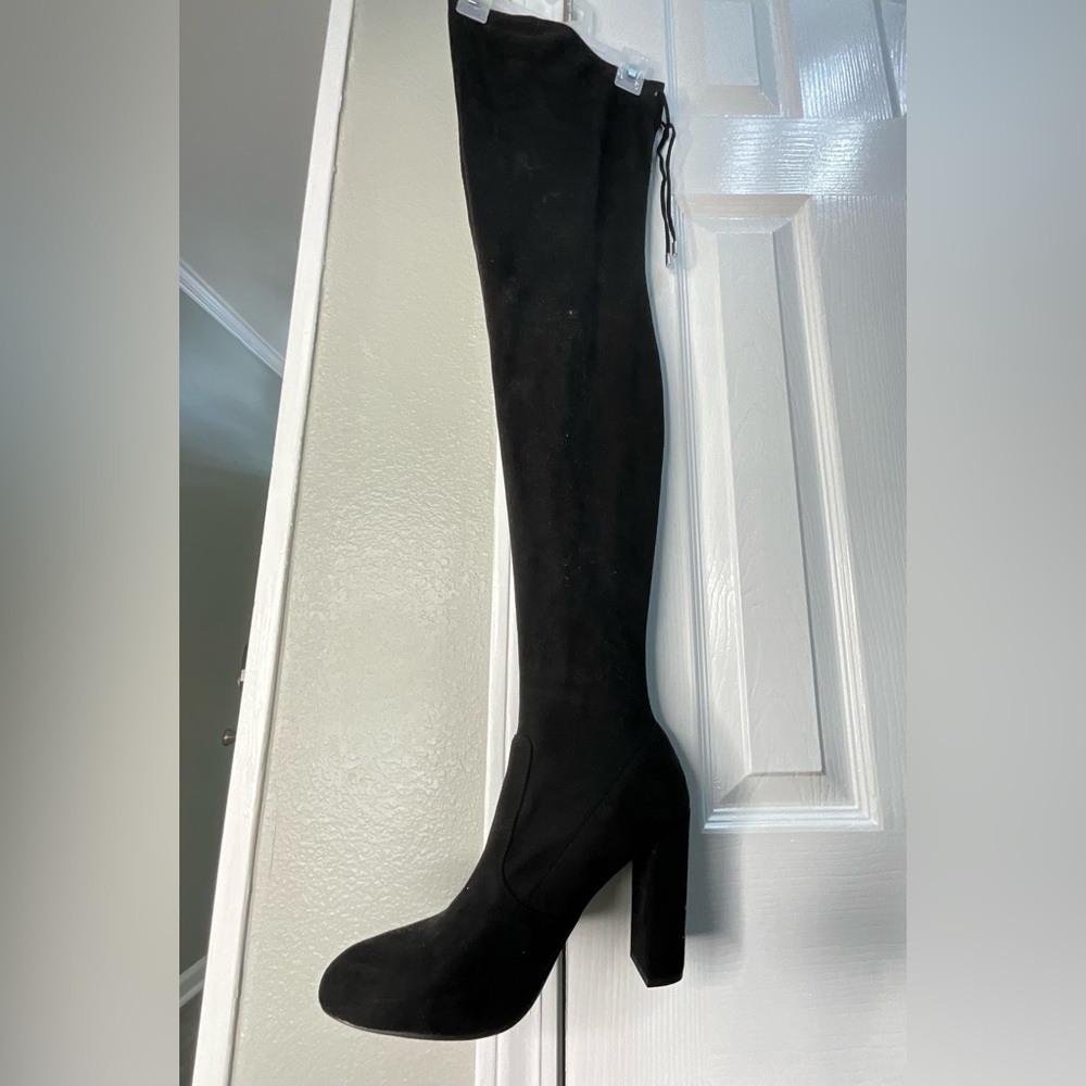 Black Over-the-Knee Boots
